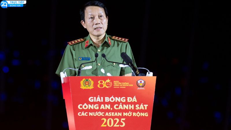 giai-bong-da-cong-an-canh-sat-asean